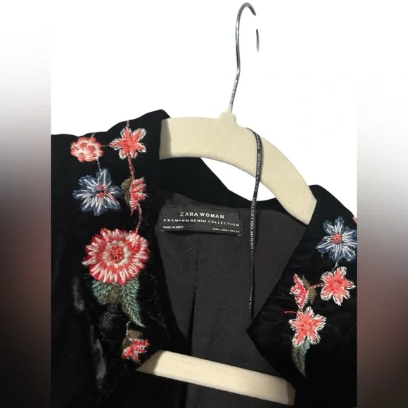 Zara Floral Embroidered Blazer - Picture 12 of 13